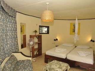 Hotel pic African Village Hotel