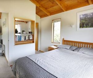 Kowhai Close Accommodation Oneroa New Zealand