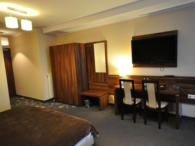 Hotel Photo 12