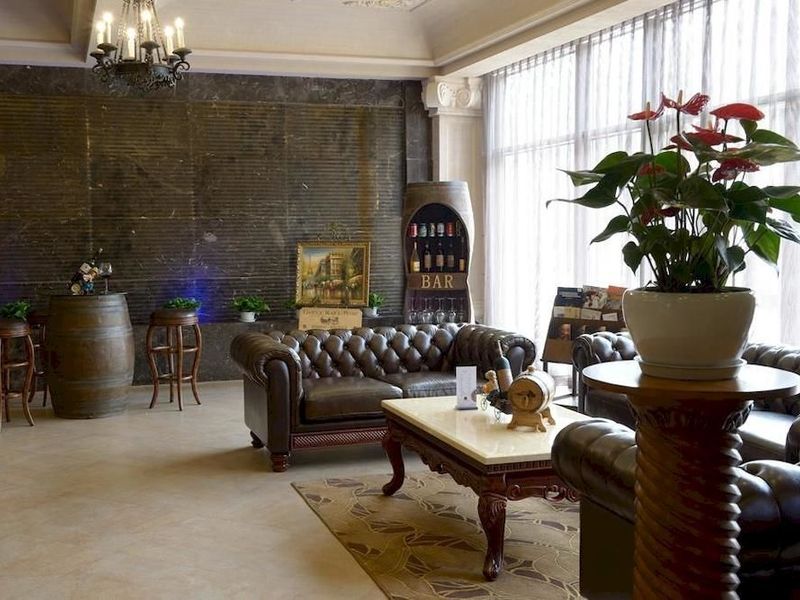 Hotel Photo 12