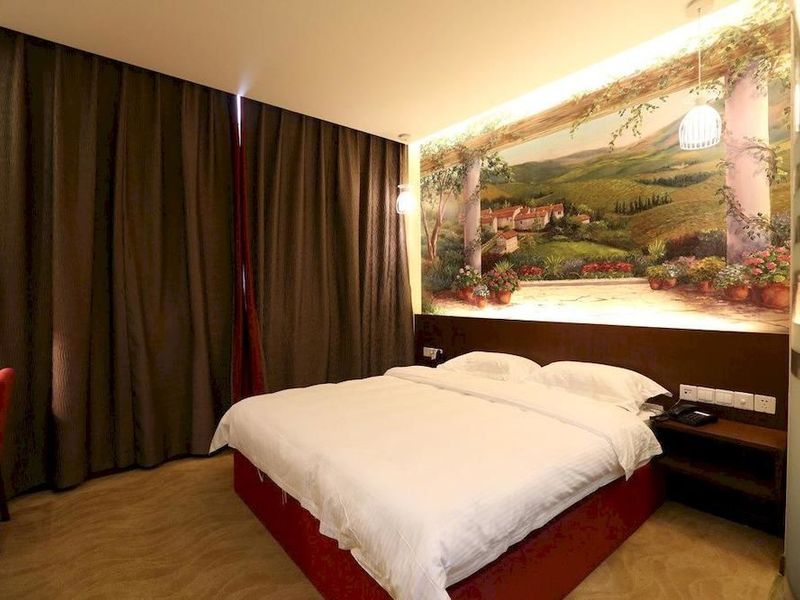 Hotel Photo 15