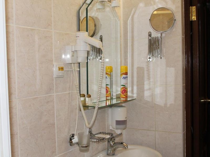Hotel Photo 13