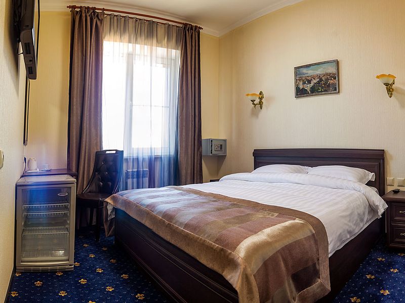 Hotel Photo 1