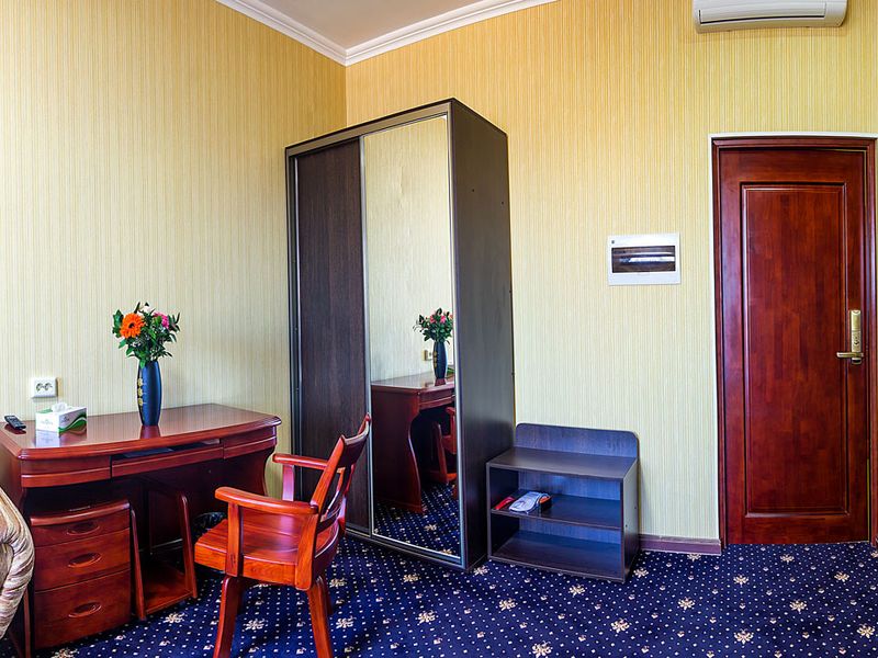 Hotel Photo 3