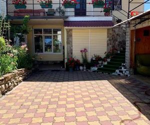 Guest House Solnyshko Vardane Russia