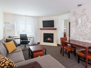 Фото отеля Residence Inn by Marriott Fargo