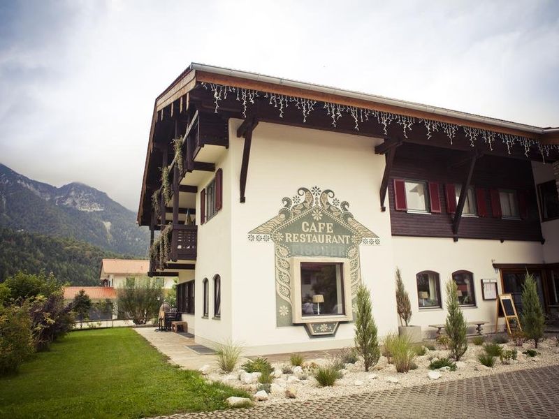 Hotel Photo 23
