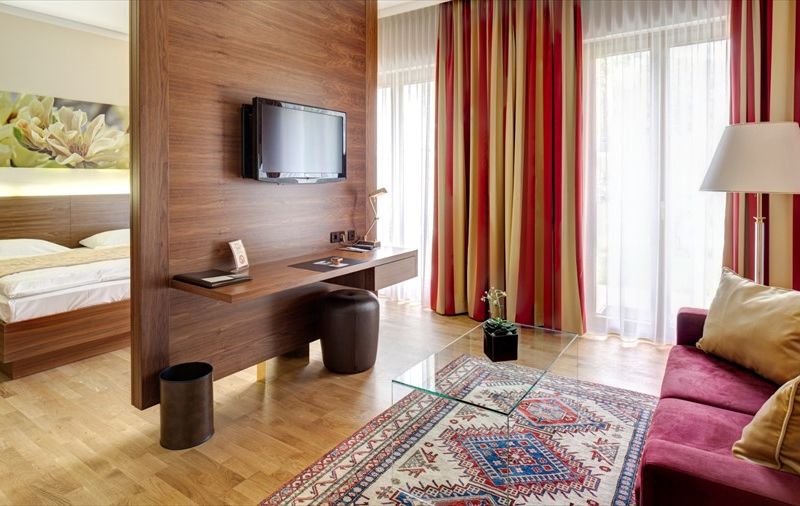 Hotel Photo 1