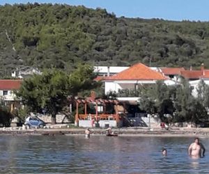 Family friendly seaside apartments Nevidjane (Pasman) - 325 Dooropoljana Croatia