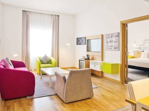 Hotel Photo 7