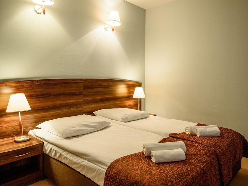 Hotel Photo 1