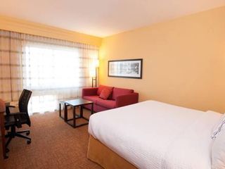 Hotel pic Courtyard by Marriott Evansville East