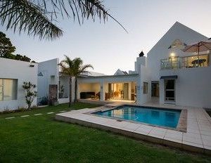 Millard Crescent Guest House Bluewater Bay South Africa