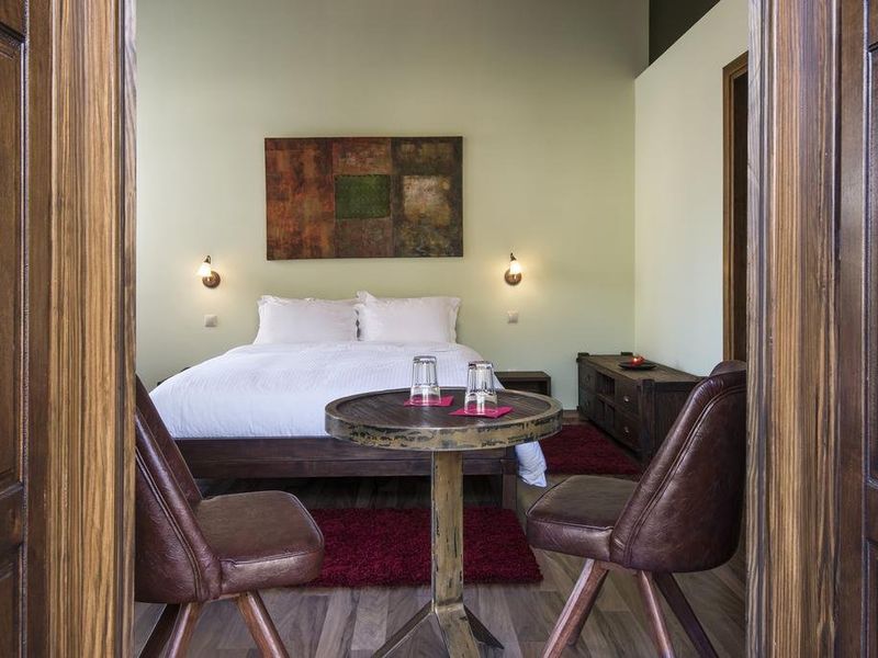 Hotel Photo 12