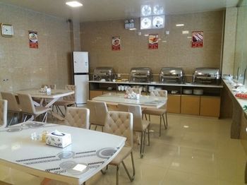 Hotel Photo 16