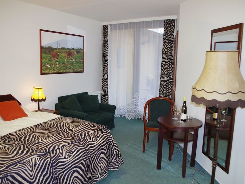 Hotel Photo 1