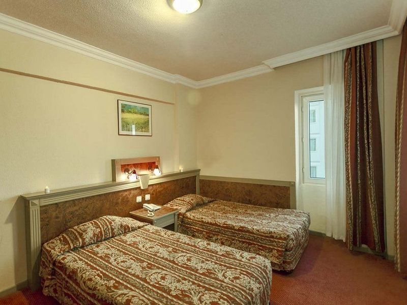 Hotel Photo 1