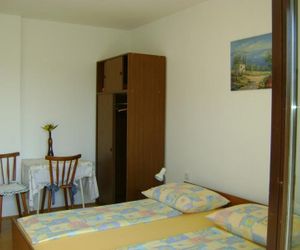 Rooms Nada 2401 Gabonjin Croatia