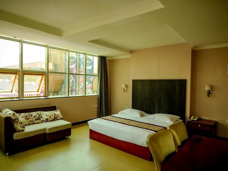 Hotel Photo 5