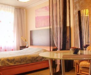 One-Bedroom Apartment Nezavisimosti 33 Minsk Belarus