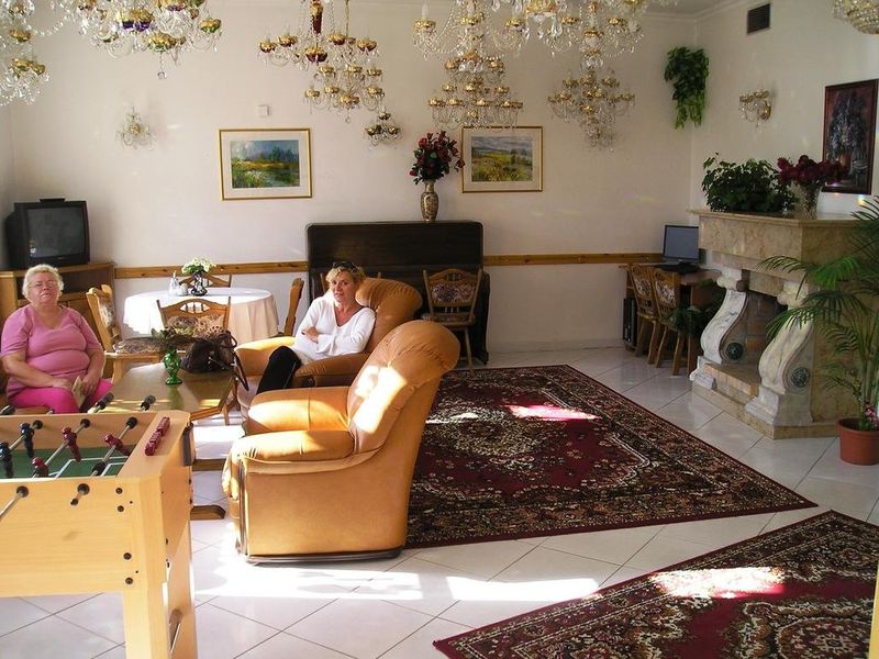 Hotel Photo 8