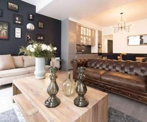 Cottage Montrouge France