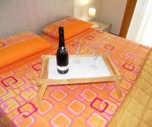 Apple Guest House Alghero Italy