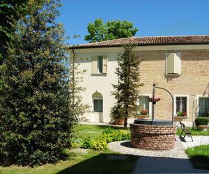 Relais Villa Roncuzzi Russi Italy