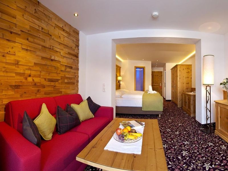 Hotel Photo 1