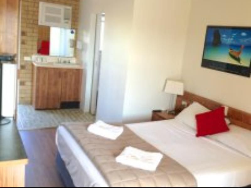 Hotel Photo 9
