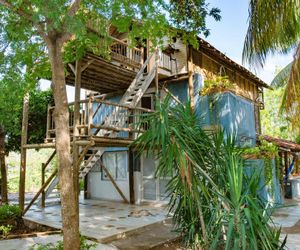 Hotel Playa Manglares Isla Baru Ararca Colombia