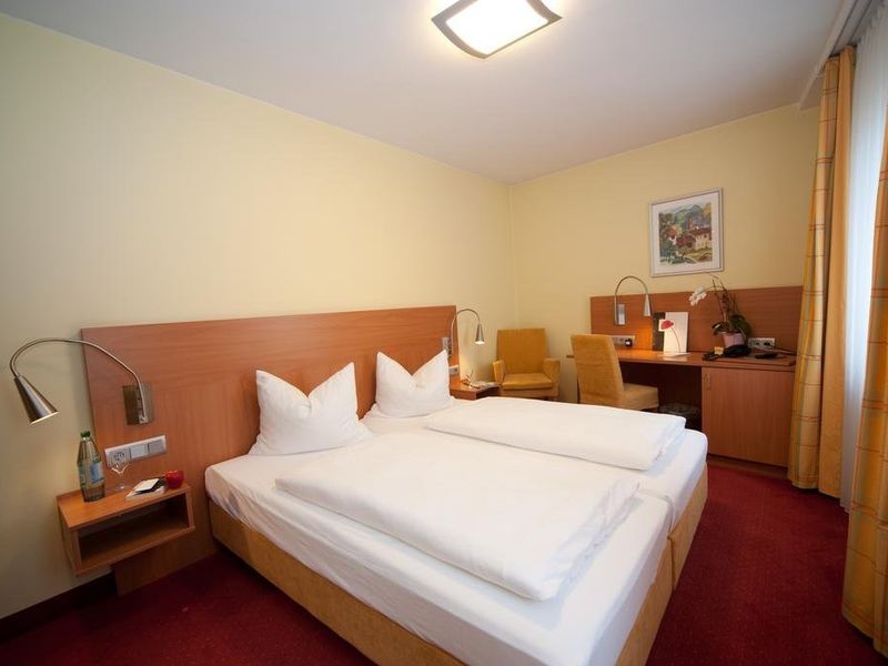 Hotel Photo 4