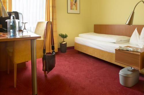 Hotel Photo 9