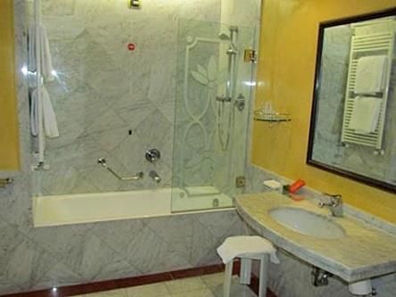 صورة الفندق 8