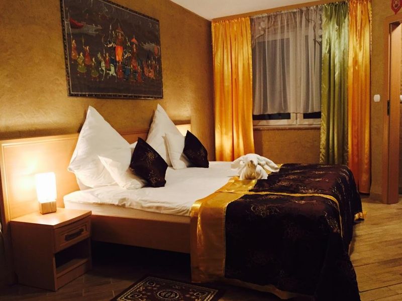 Hotel Photo 1