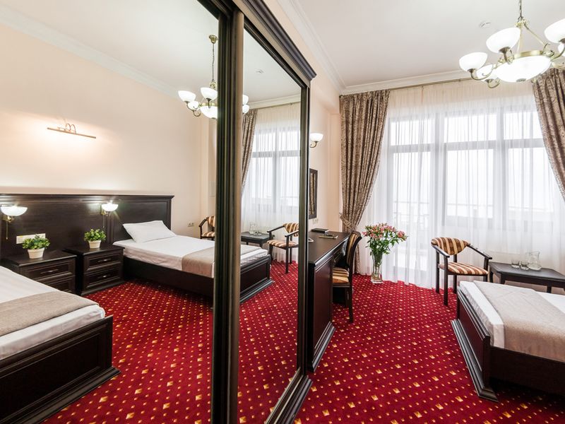 Hotel Photo 1