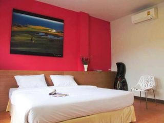 Hotel pic Palm Driving Range & Resort