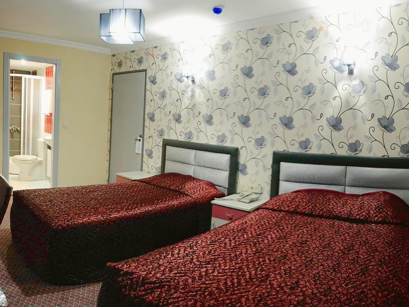 Hotel Photo 1