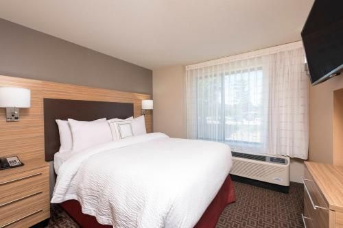 Photo of TownePlace Suites by Marriott Ontario-Mansfield