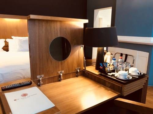 Hotel Photo 8