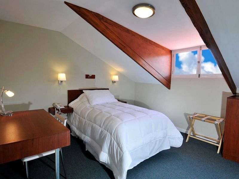 Hotel Photo 1