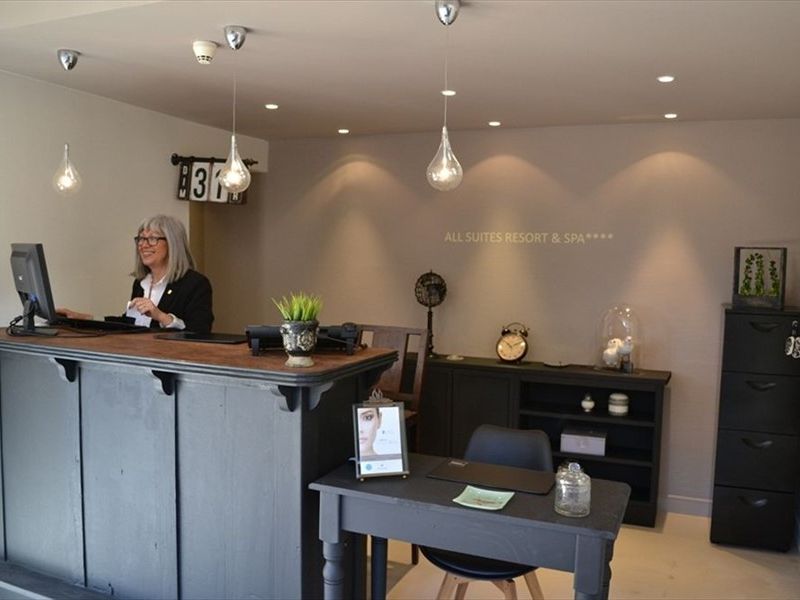 Hotel Photo 10