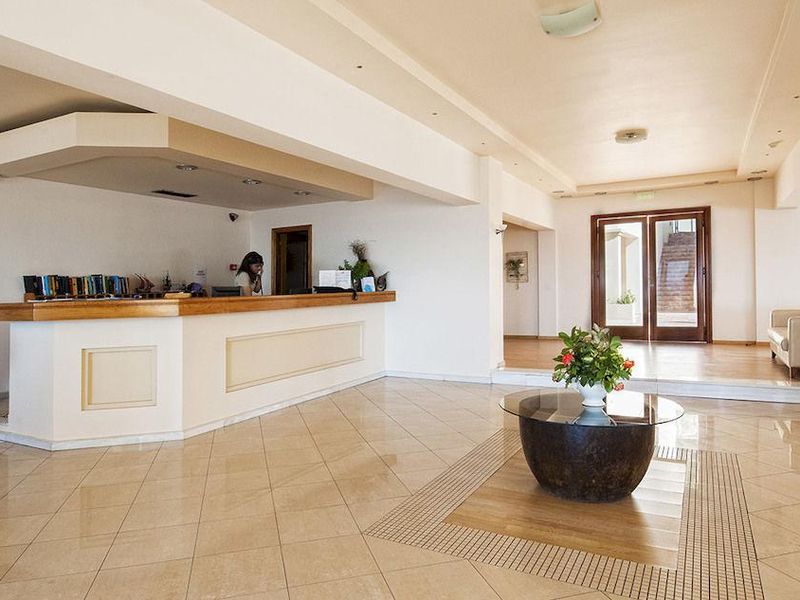 Hotel Photo 12