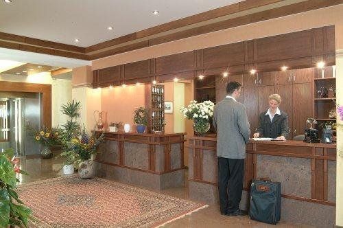 Hotel Photo 10