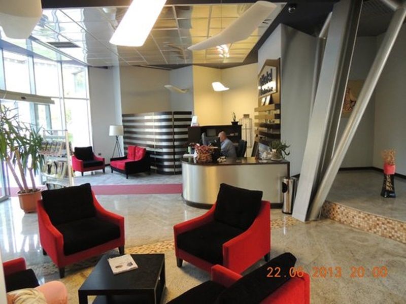 Hotel Photo 10