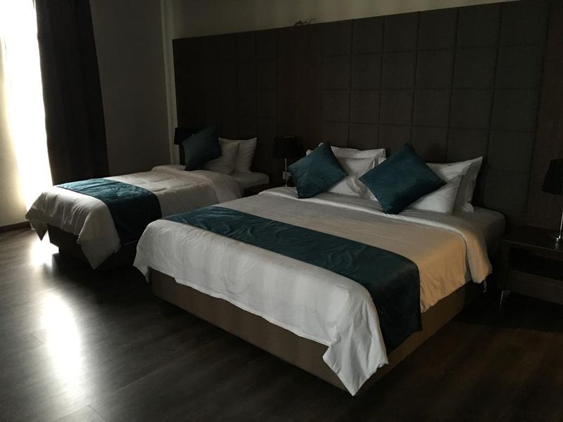 Hotel Photo 6