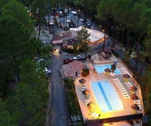 Village de Chalets Camping Bois Simonet Joyeuse France