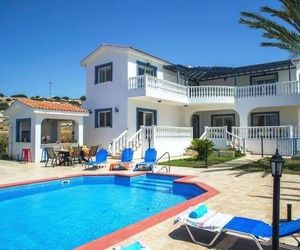 Villa Georgia Coral-Bay Cyprus