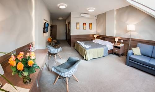 Hotel Photo 10