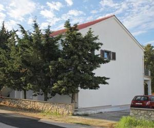 Apartments with a parking space Novalja (Pag) - 9359 Novaglia Croatia